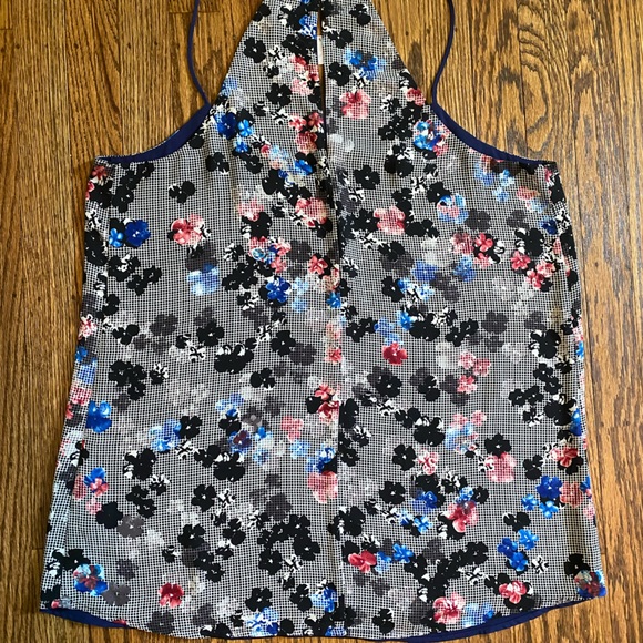 Express reversible tank top - Picture 2 of 5